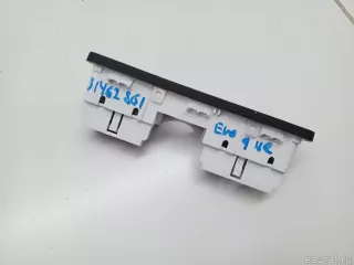 LR044901 Land Rover Разъем AUX / USB Land Rover Evoque 1 restailing Арт E31462861, вид 5