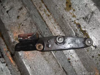  Кронштейн генератора Renault Magnum Арт E4107591, вид 1