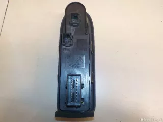 6490C3 Citroen-Peugeot Блок управления стеклоподъемниками Citroen C5 2 Арт E40942650, вид 2