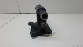 31422105 Volvo Фланец двигателя системы охлаждения Volvo V70 3 Арт E70635001, вид 2
