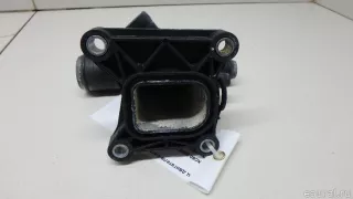 31422105 Volvo Фланец двигателя системы охлаждения Volvo V70 3 Арт E70635001, вид 5