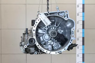  МКПП (механическая коробка переключения передач) Mazda 3 BP Арт E12885651, вид 1