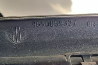 9650059677, 9650059377 , art10780316 Заглушка (решетка) в бампер передний Citroen Xsara Picasso Арт 10780316, вид 3