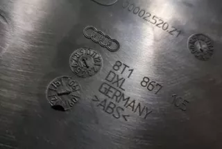 8T1867105, 0009252021 , art12074558 Обшивка двери передней левой (дверная карта) Audi A5 (S5,RS5) 1 Арт 12074558, вид 5
