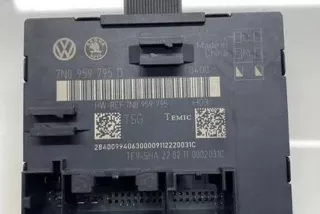 7N0959795D, 7N0959795 , art12128490 Блок управления двери задней левой Skoda Yeti Арт 12128490, вид 1