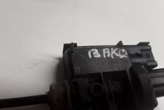 8200305732 , art12142685 Замок лючка топливного бака Renault Megane 2 Арт 12142685, вид 4