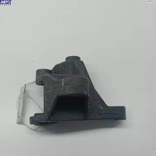 98AB6P093CF Кронштейн КПП опорный Ford Focus 1 Арт 54673629, вид 2