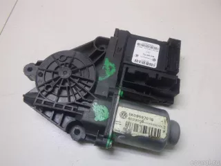 5K0959701JZ01 VAG Моторчик стеклоподъемника Volkswagen Golf 7 Арт E5994332, вид 1