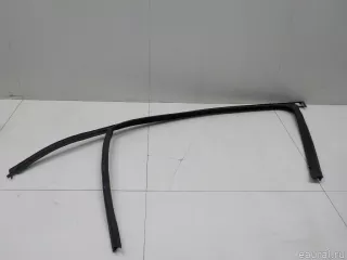 7P0837432H5AP VAG Направляющая стекла двери Volkswagen Touareg 2 Арт E51120594, вид 1