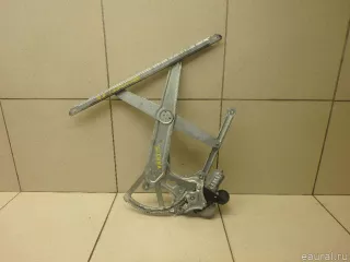 6980108020 Toyota Стеклоподъемник электр. передний правый Toyota Sienna 3 Арт E95040651, вид 1