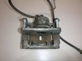 4775047060 Toyota Суппорт тормозной передний левый Toyota Prius 4 Арт E22514085, вид 6