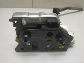 4G0839015A VAG Замок двери задней левой Volkswagen Touareg 2 Арт E22915925, вид 4