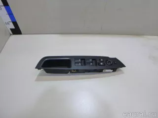 935702P710VA Hyundai-Kia Блок управления стеклоподъемниками Kia Sorento 3 restailing Арт E22943457, вид 1