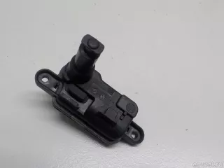 8V0862153A VAG Активатор замка крышки топливного бака Audi A4 B9 Арт E40895045, вид 3