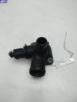 06b121133a Фланец (тройник) системы охлаждения Volkswagen Passat B5 Арт 54634560, вид 1