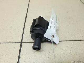 DS7Z8C419C Ford Насос антифриза (помпа) Ford Kuga 2 Арт E95552160