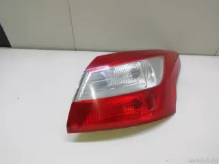 1863057 Ford Фонарь задний наружный правый Ford Focus 3 restailing Арт E22676948, вид 1