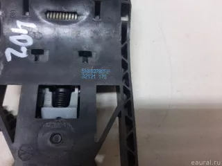 95853188500 VAG Кронштейн ручки Porsche Cayenne 958 Арт E23302402, вид 3