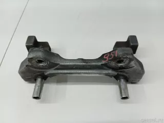 68138844AA Chrysler Скоба суппорта переднего Jeep Cherokee KL Арт E103022951, вид 2