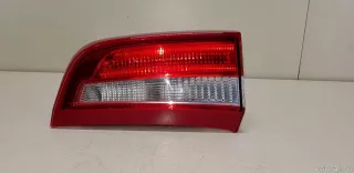 30796272 Volvo Фонарь задний внутренний правый Volvo S60 2 Арт E48080321, вид 1