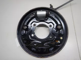 1710335 Ford Щит опорный задний правый Ford Focus 3 restailing Арт E70413345, вид 1
