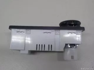 LR085516 Land Rover Разъем AUX / USB Jaguar XE 1 restailing Арт E51506679, вид 6