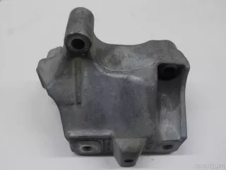 5Q0199117A VAG Кронштейн КПП Skoda Octavia A8 Арт E40430685, вид 1