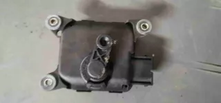 4B1820511M Моторчик заслонки печки   Audi A6 C5 (S6,RS6) Арт MA6C540, вид 1