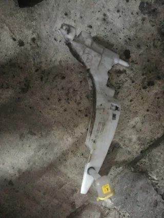 XS4117618c Бачок омывателя   Ford Focus 1 Арт QFF1, вид 1