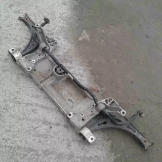 1k01993696 Балка подвески передняя (подрамник)   Skoda Octavia A5 Арт SkOkt7713, вид 1