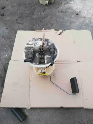 7700416988 Датчик уровня топлива(топливный насос)   Renault Clio 2 Арт TN94, вид 1
