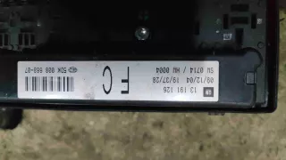 13191126 Блок предохранителей (блок реле)   Opel Astra H Арт AH783, вид 2