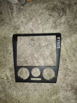 1u1863399 Рамка под магнитолу   Skoda Octavia A4 Арт SOK4R