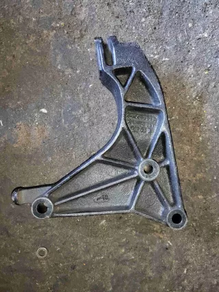 24403861 Кронштейн КПП   Opel Zafira B Арт ZB5212, вид 1