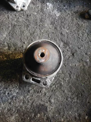 6542hl812 Подушка крепления двигателя   Ford Mondeo 3 Арт FM3311, вид 1