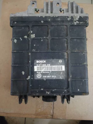 1H0907311L Блок управления двигателем (ДВС)   Volkswagen Golf 3 Арт G38651, вид 1