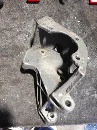 028145523e Кронштейн гидроусилителя   Volkswagen Golf 3 Арт G3391, вид 2