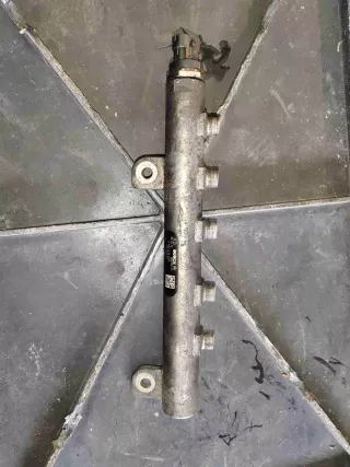 0445214095 Топливная рампа   Opel Zafira B Арт ZB847, вид 1