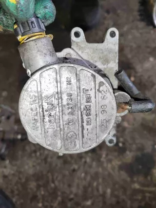 9053139 Насос вакуумный   Opel Zafira A Арт OZA738, вид 1