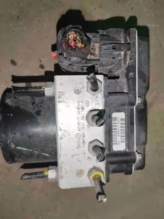 6R0907379J Блок ABS (Модуль АБС)   Skoda Fabia 2 Арт SF263, вид 2