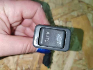 03458221 Кнопка управления стеклоподъемниками   Volvo V40 1 Арт V404, вид 1