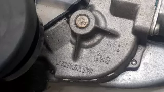 3881051K10 Моторчик заднего стеклоочистителя (дворника) Suzuki Splash Арт 9008689, вид 2