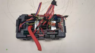 9337879 Блок предохранителей BMW 1 F20/F21 Арт 9159652, вид 2