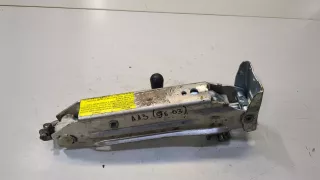  Домкрат  Audi A3 8L Арт 8935678
