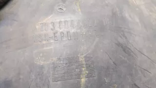 A2038840622 Защита арок передняя правая (подкрылок) Mercedes C W203 Арт 8965702, вид 3