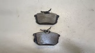 M850978 Тормозные колодки задние Mitsubishi Carisma Арт 9003362, вид 1