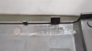 A9068802871 Накладка (молдинг) заднего правого крыла Volkswagen Crafter 1 Арт 8947367, вид 3