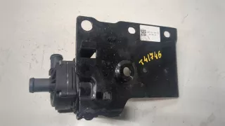 3Q0121591AJ Насос антифриза (помпа) Audi Q3 2 Арт 9039992