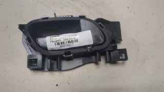 9144G4 Ручка внутренняя передняя правая Peugeot 208 Арт 8874217, вид 1