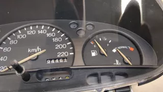 96FB10B885AA Щиток приборов (приборная панель) Ford Escort 6 Арт 8965142, вид 3